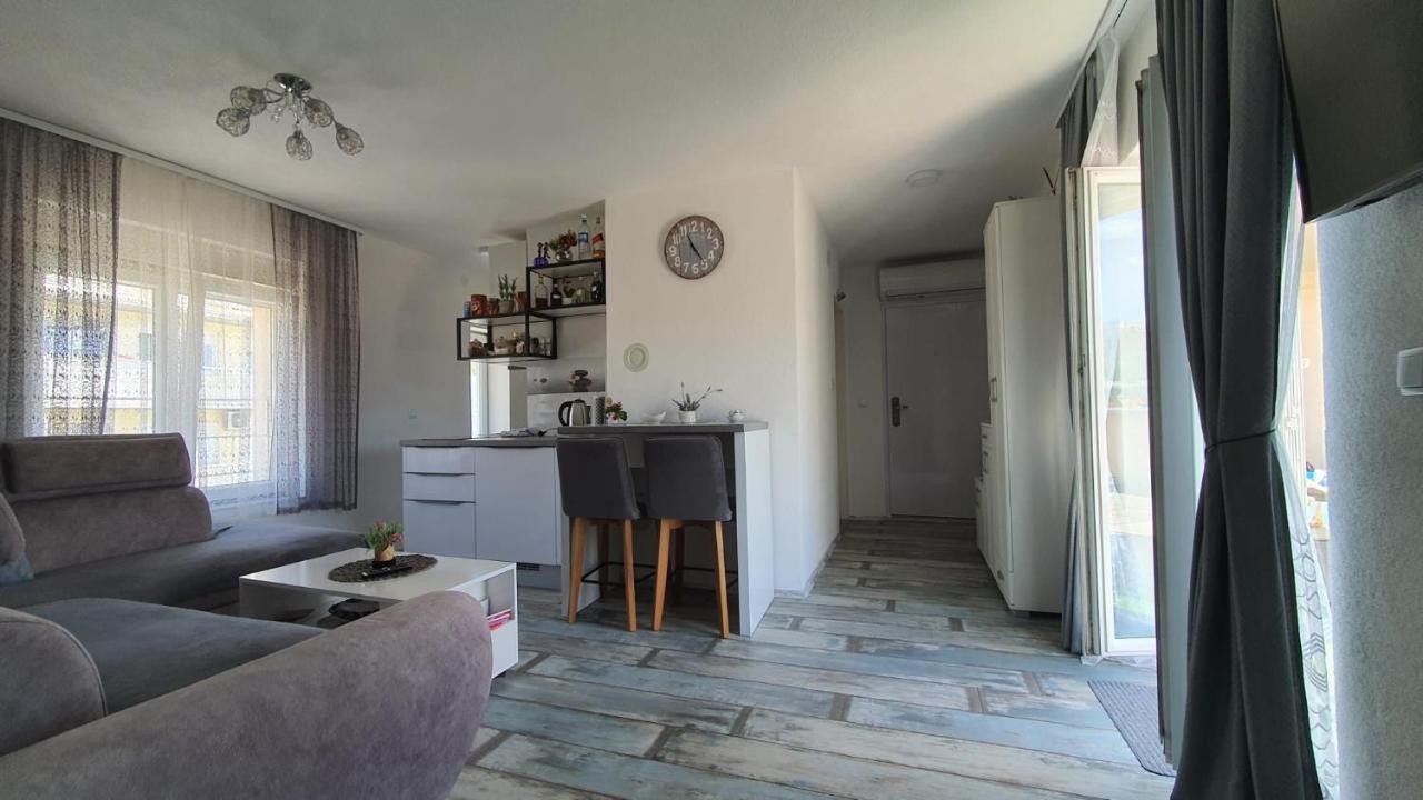 Apartman Kovacic - Knin Exteriör bild