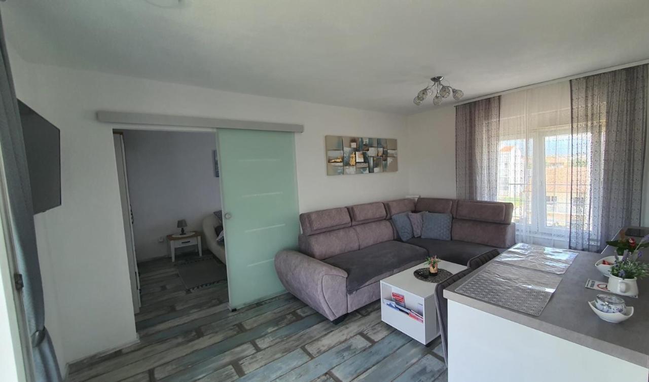 Apartman Kovacic - Knin Exteriör bild